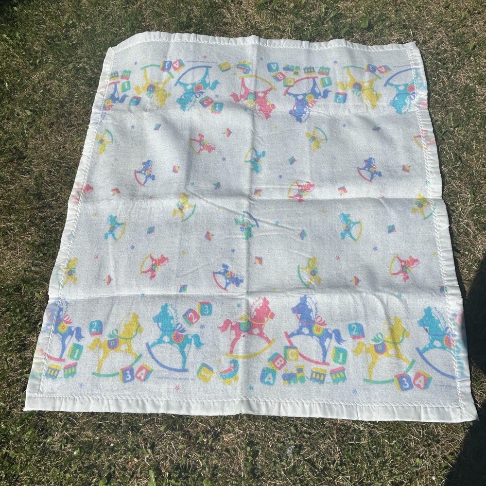 Vintage‎ 1987 Baby Blanket Rocking Horse Soft Care Large Satin Trim White Pink - Picture 6 of 9